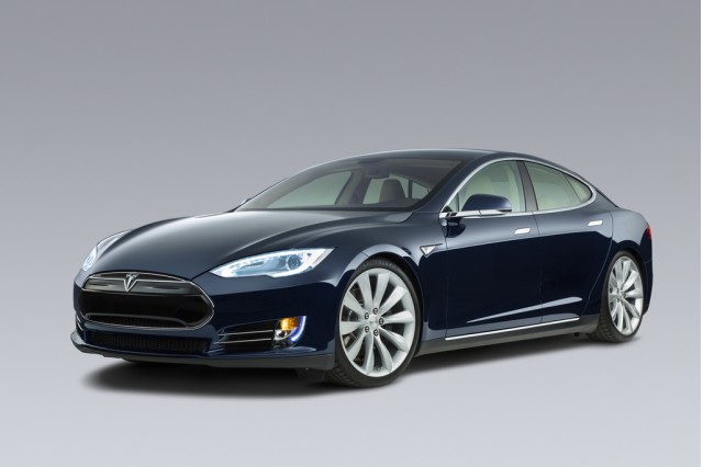 2013-tesla-model-s_100412524_m
