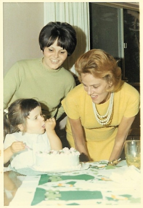 tumblr_pl5d8lYjj11qzv4o8o1_500